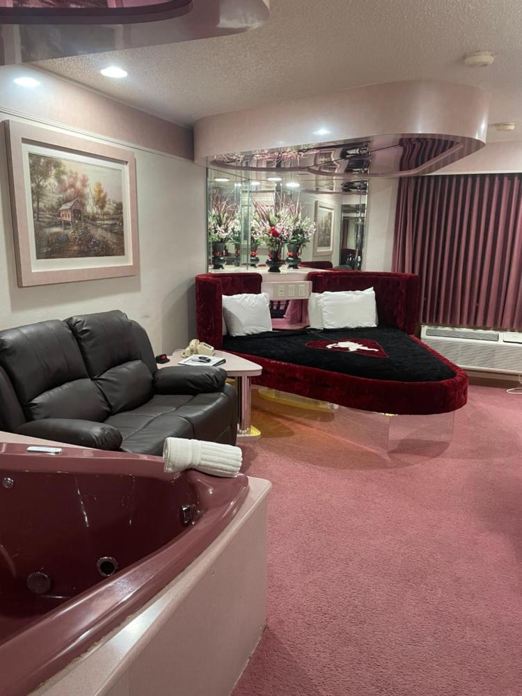 Suite interior